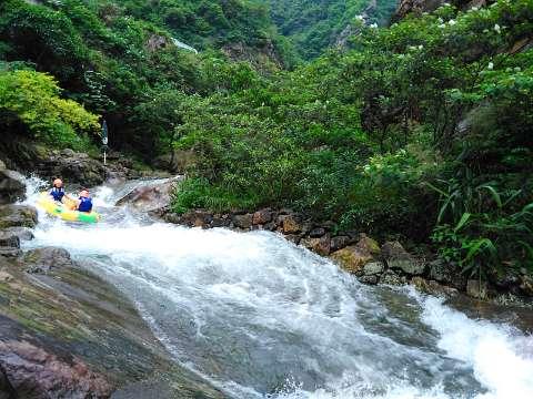 丰都碧溪河重现水清岸绿