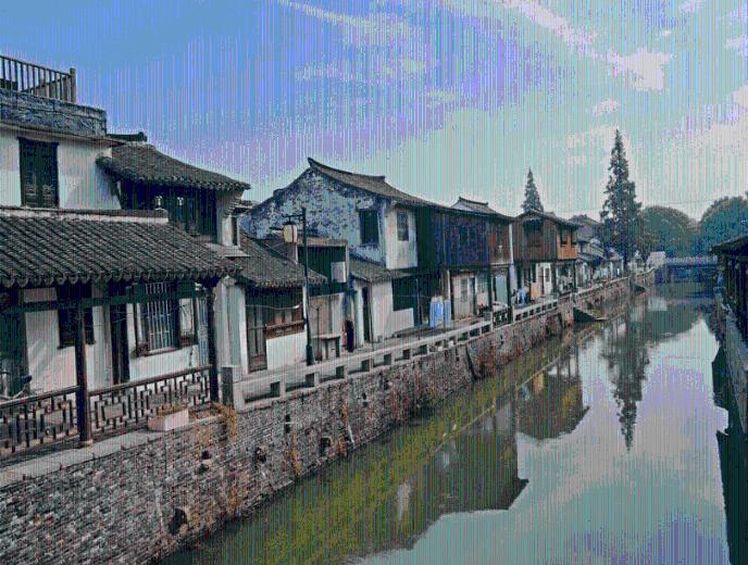 弟妹把闲钱放在银行里，也不借给家人，这么做对吗？游戏画面