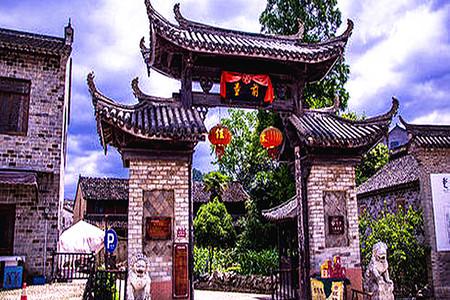 什么叫“百善孝为先”？游戏画面